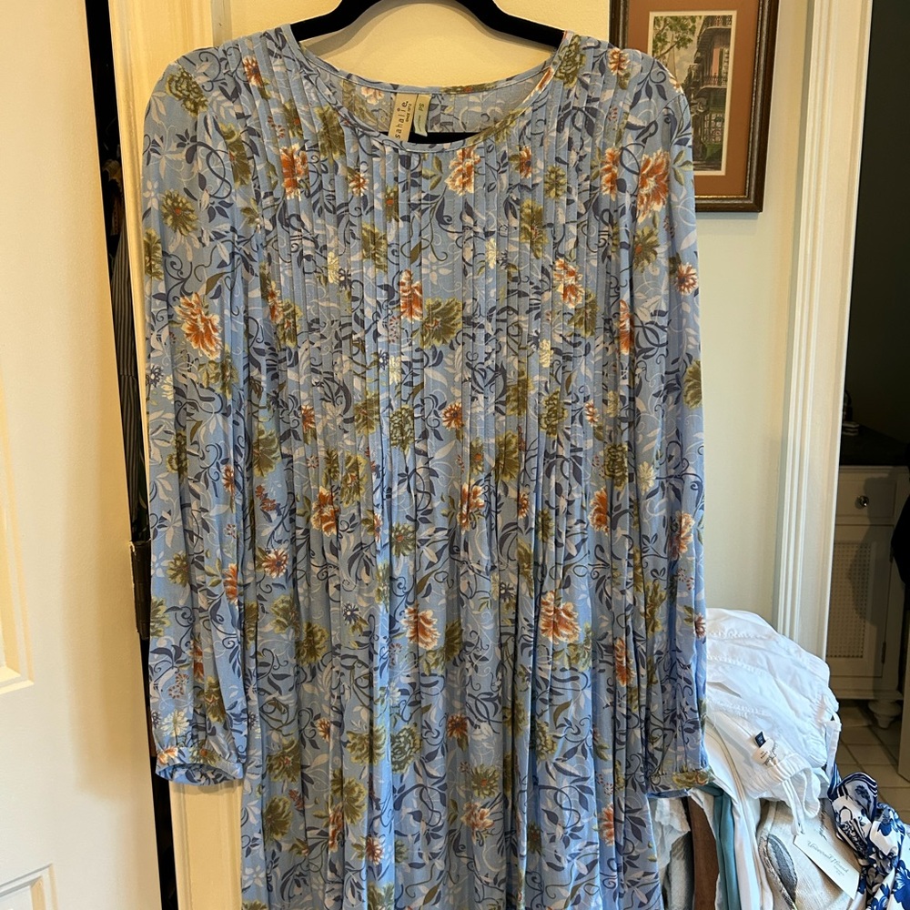 Sahalie Blue Floral Pleated Dress